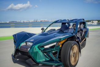 Limited-Run 2020 Polaris Slingshot Grand Touring LE Is the Color of Money