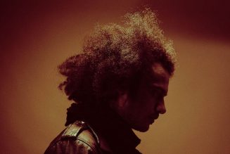 Manuel Gagneux (Zeal & Ardor) Returns as Birdmask, Premieres Music Video for New Song “Set Me on Fire”: Stream