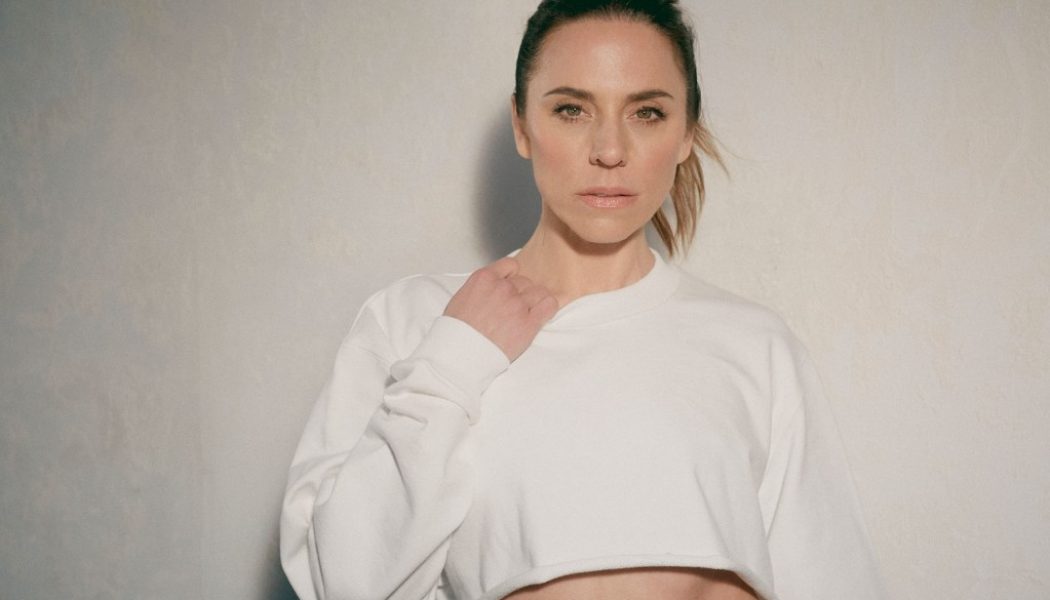 Melanie C Announces Self-Titled Album, Unveils Single ‘In And Out of Love’