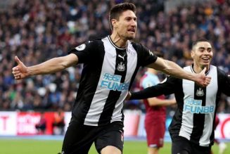 Newcastle United defender’s one-word reaction to Swansea City heroics