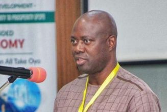 Oyo APC, Governor Makinde in war of words over N100 billion bond