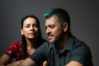 Rodrigo y Gabriela Share 20-Minute Live Rendition of Pink Floyd’s ‘Echoes’