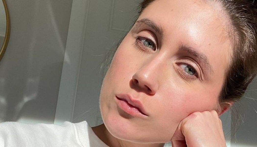 The Only Makeup Products I’ve Used Working From Home for the Past 4.5 Years