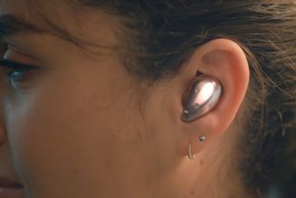 This is what Samsung’s bean-shaped Galaxy Buds Live will look like in your ears