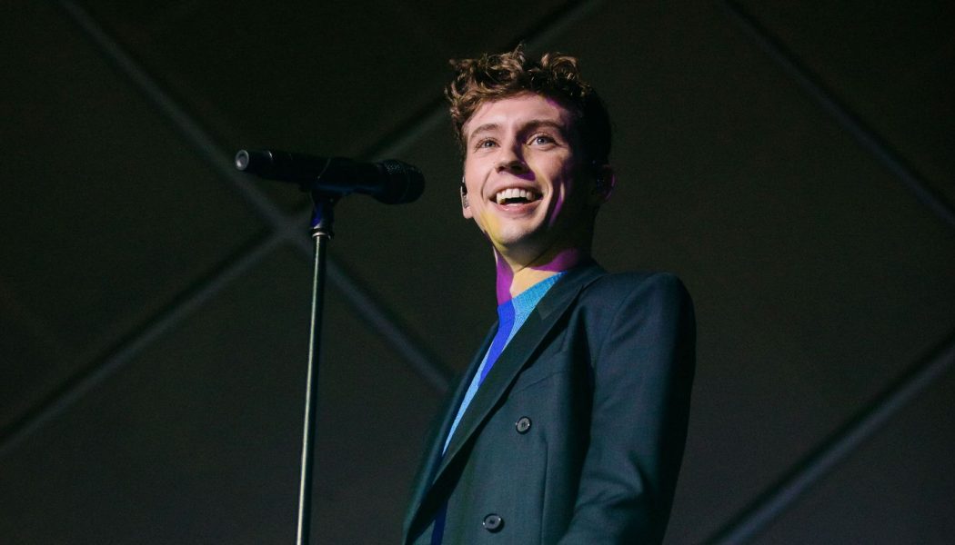 Troye Sivan’s Latest Single ‘Easy’ Is A Taste Of His Synthy New Sound