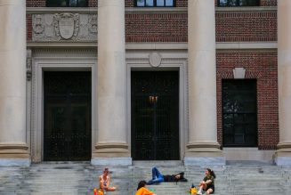 US rescinds directive barring international students from online classes