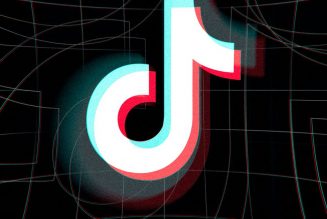 Wells Fargo directs employees to remove TikTok from company mobile devices