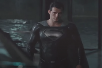 Zack Snyder Reveals Superman’s Black Suit in Justice League Director’s Cut Clip: Watch