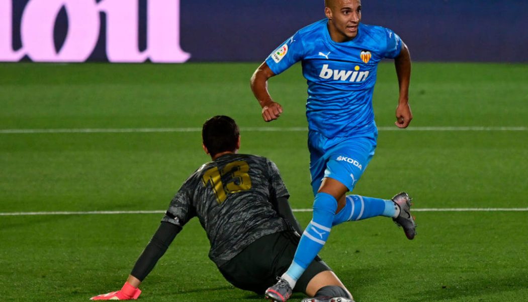 ‘A real live wire’, ‘Would be amazing’ – Some Leeds fans react to Bielsa’s interest in La Liga ace