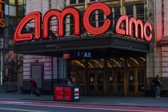 AMC Theaters is learning to embrace the streaming era, not fight it