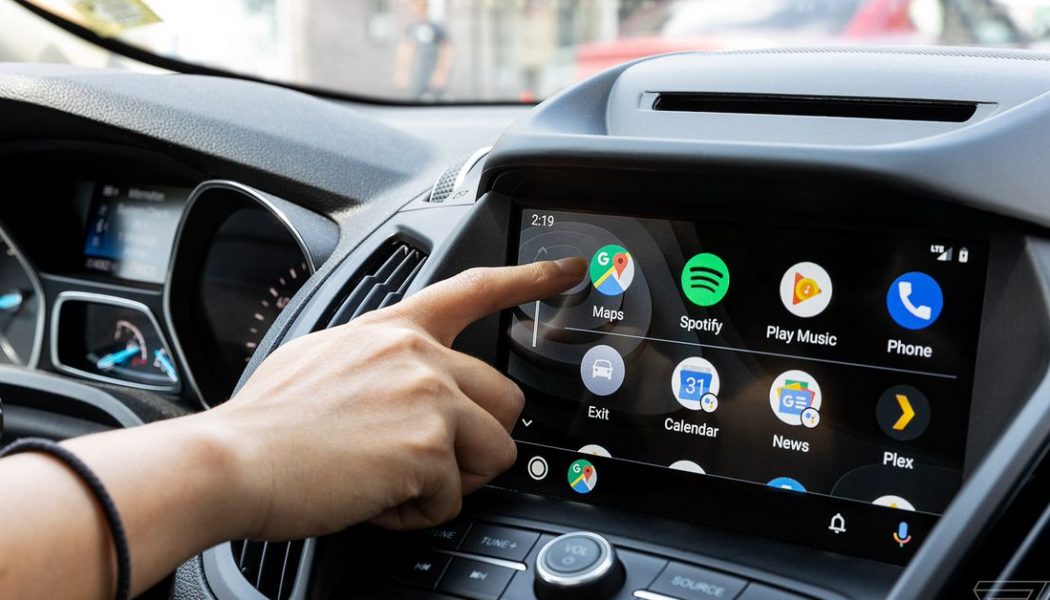 Android 11 phones will summon Android Auto wirelessly, no need to pull out your device