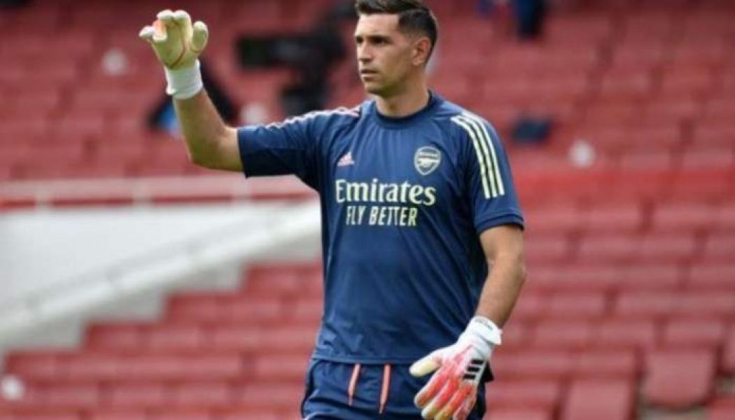 Arsenal set to sell goalkeeper Emiliano Martinez