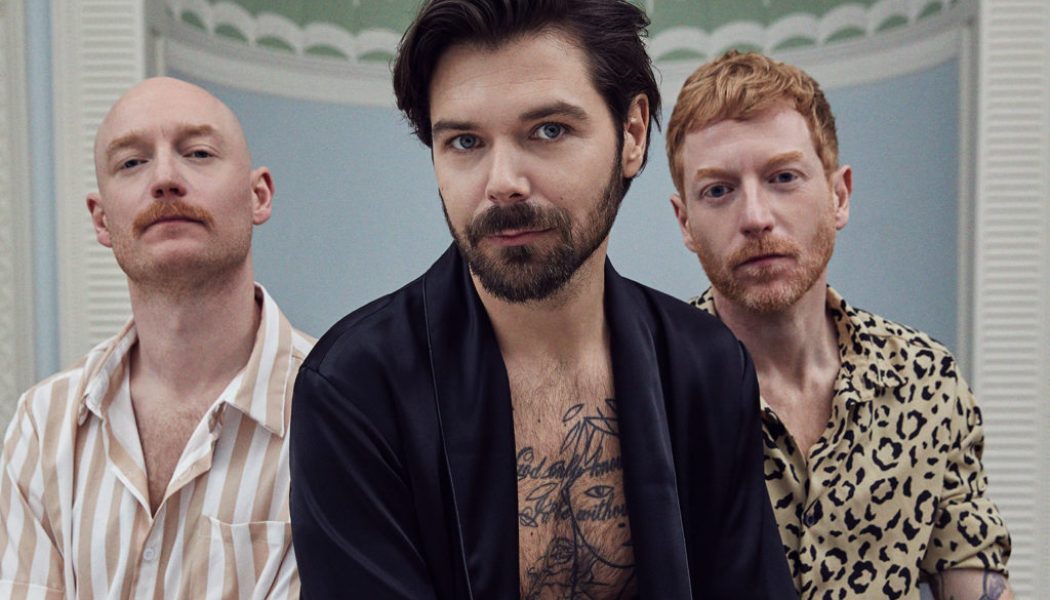 Biffy Clyro Oust Taylor Swift From U.K. Albums Chart Summit