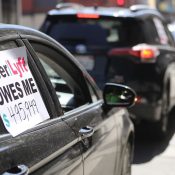 California labor commissioner sues Uber and Lyft for alleged wage theft