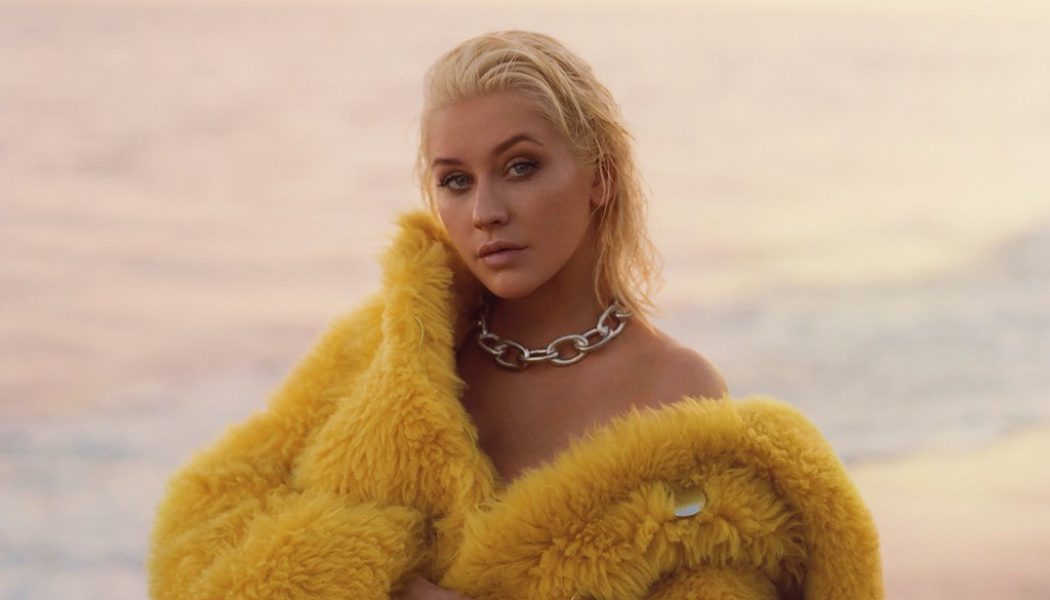 Christina Aguilera Channels Meredith From ‘The Parent Trap’ in White-Hot Summer Look