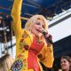 Dolly Parton Backs Black Lives Matter: “Do We Think Our Little White Asses Are the Only Ones That Matter?”