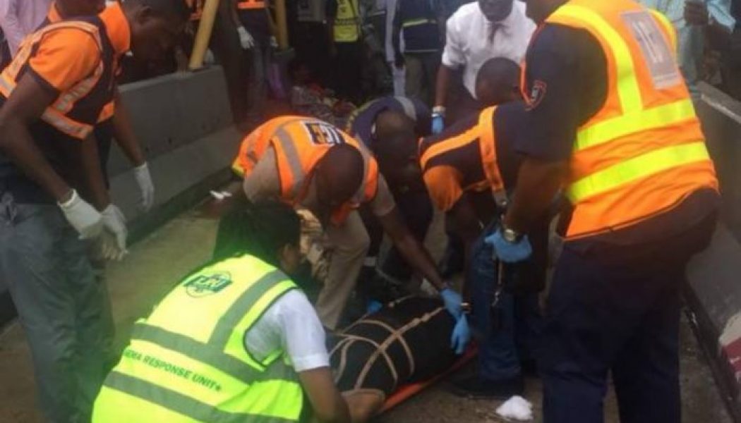 Five dead in Lagos-Ibadan Expressway accident