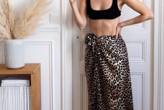 I Live In Paris—and These Are the 4 Swimwear Trends I Always See In the Riviera