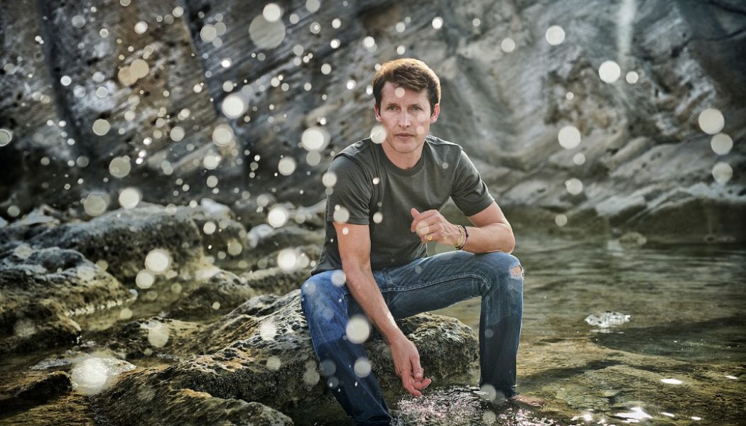 James Blunt Once Got Scurvy From Eating an All-Meat Diet