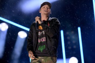 Kane Brown Surprises Virginia Subway Employees by Dropping In for Some Lunch