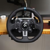 Logitech’s new G923 racing wheel comes with an advanced force feedback system