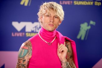 Machine Gun Kelly Wins Best Alternative Video at MTV Video Music Awards