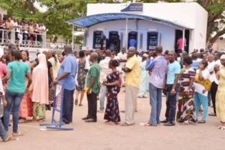 Nigerian banks urged to address increasing numbers of customers visiting daily