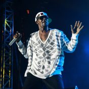 R. Kelly Alleged Manager Charged With Shooting Threat That Evacuated 2018 Doc Screening