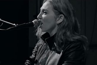 Regina Spektor Revisits ‘Prisoners’ on The Late Show with Stephen Colbert