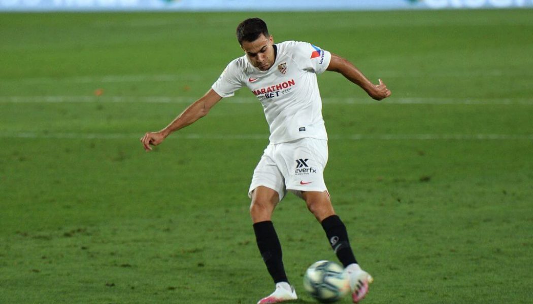 Report: Everton submit bid for La Liga ace who was voted the best in his position this season