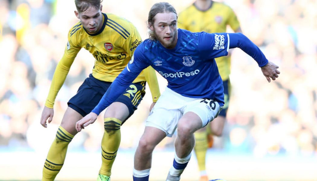 Report: Fulham want ‘extremely highly-rated’ forward; face competition from Leeds