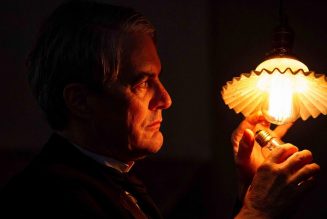 Tesla Wildly Reinvents the Biopic with an Inventive Ethan Hawke Performance: Review