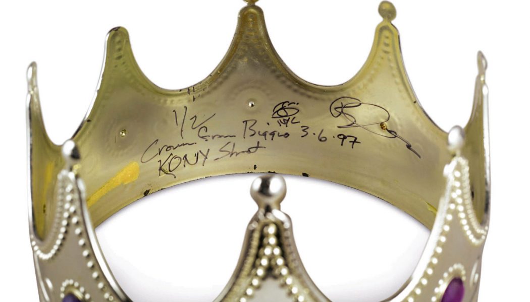 Tupac Love Letters, Notorious B.I.G. Crown Up for Auction