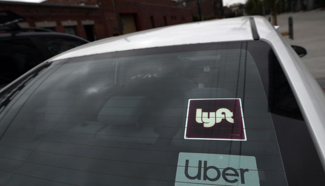 Uber and Lyft on track to leave California after failing to delay driver status order
