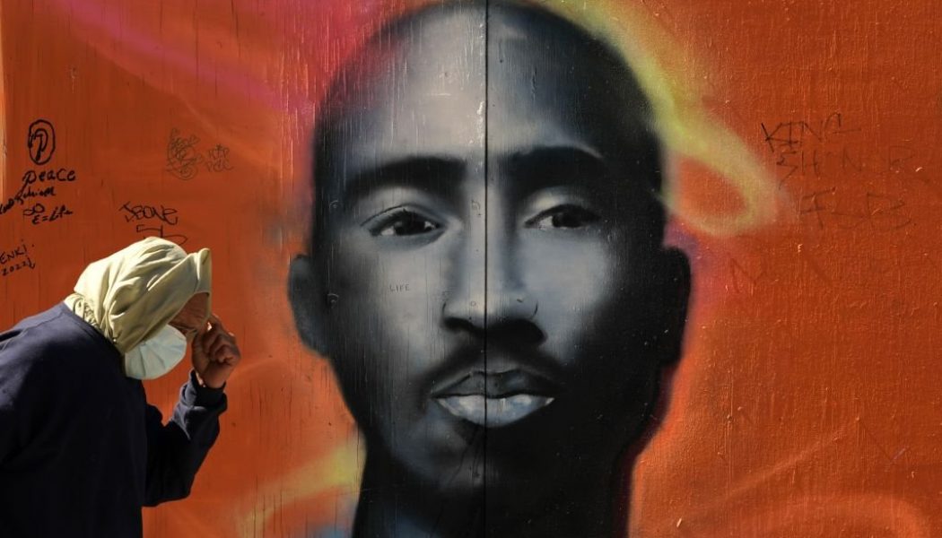 Unveiled Poem From Tupac Reveals Who “Keep Your Head Up” Was Written For