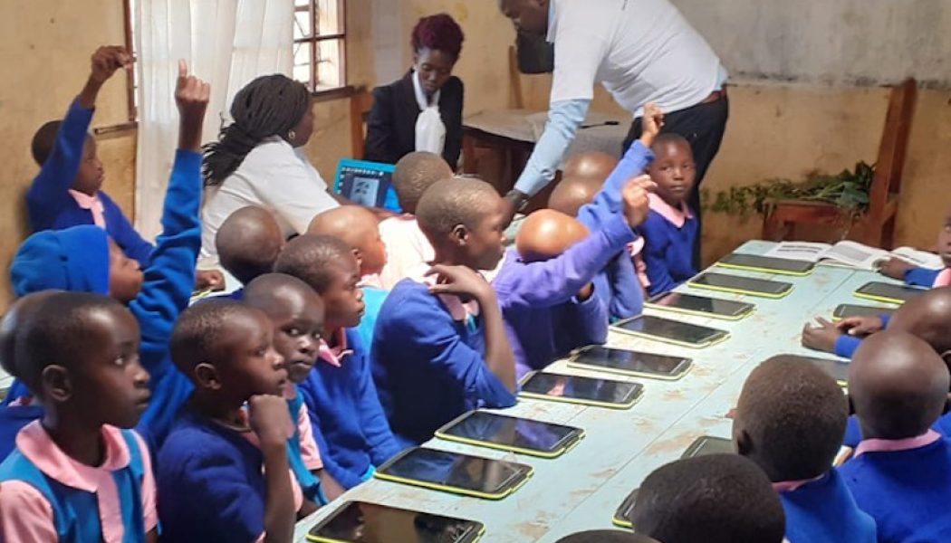 1000 Kenyan Schools to be Connected to the Internet