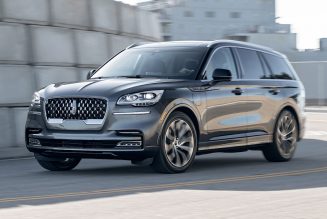 2020 Lincoln Aviator Grand Touring First Drive: Plug-In Hybrid Power Takes on World