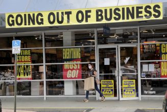 ‘A tale of 2 recessions’: As rich Americans get richer, the bottom half struggles