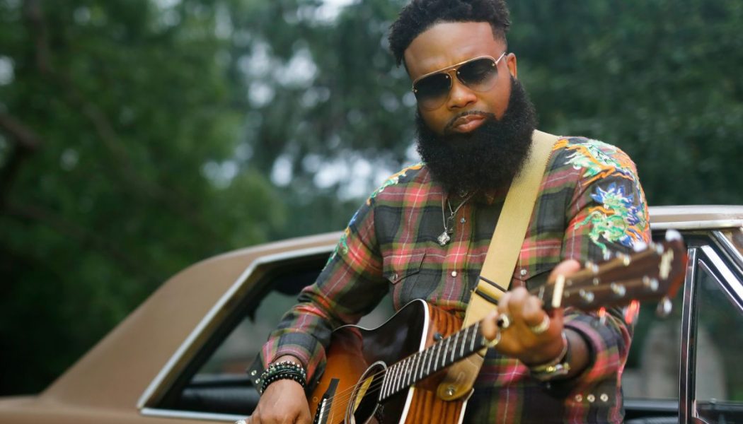 Country Singer Blanco Brown Seriously Injured in Car Crash