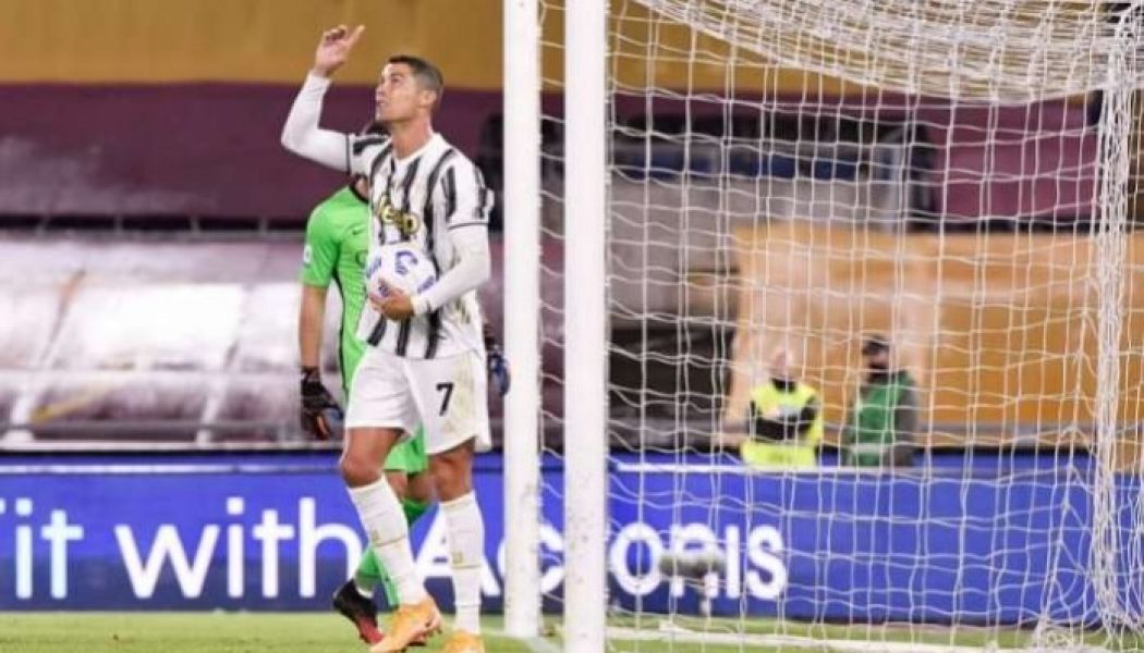 Cristiano Ronaldo double earns 10-man Juventus a draw