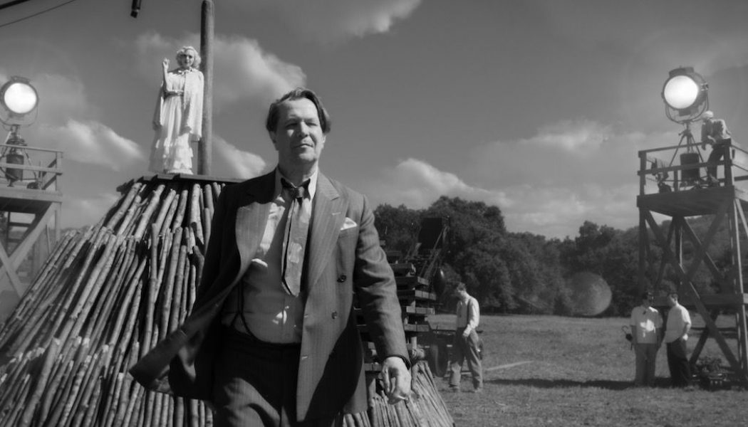 David Fincher’s Mank Gets First Look from Netflix