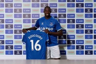 Everton sign Abdoulaye Doucouré from Watford