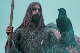 HJELVIK Feat. Former KVELERTAK Frontman ERLEND HJELVIK: ‘North Tsar’ Music Video