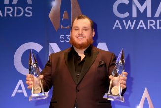 Luke Combs Extends Career-Opening Record Atop Country Airplay Chart With ‘Lovin’ on You’