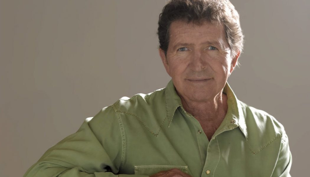 Mac Davis, Iconic Artist & Elvis Songwriter, Dies at 78