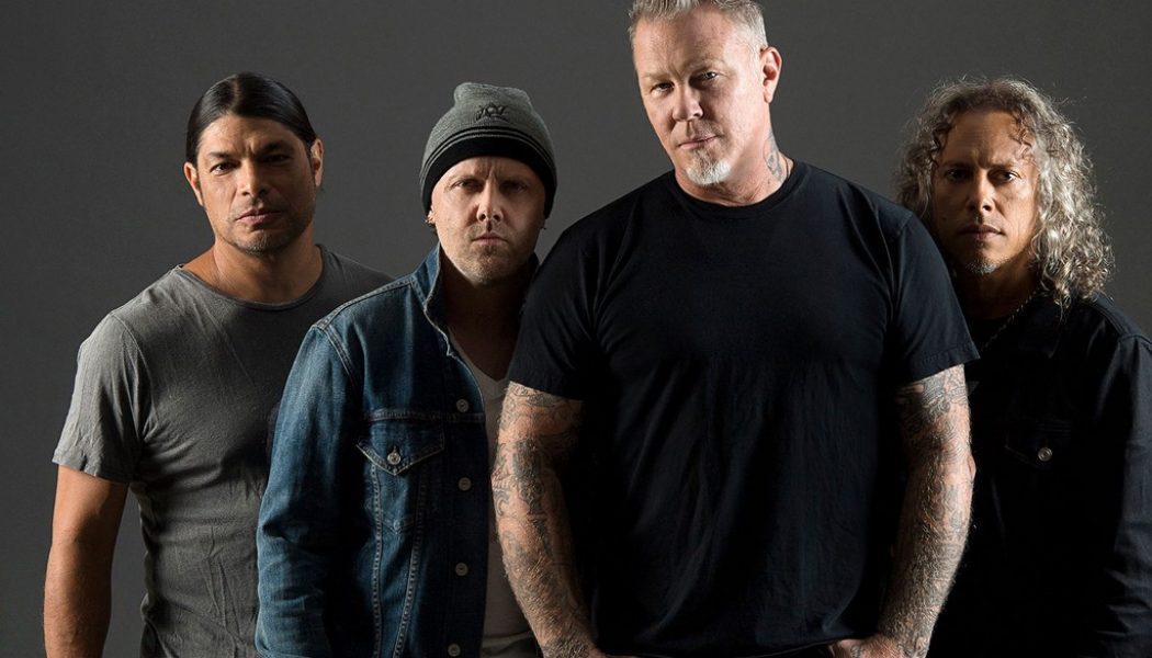Metallica Rock Australia’s Albums Chart With ‘S&M2’