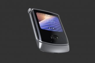Motorola’s second-gen foldable Razr adds 5G, better cameras, and a chance at redemption