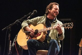 Pearl Jam’s Eddie Vedder Shares How ‘Simple, Secure’ It Is to Vote by Mail