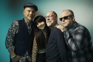 Pixies Share New ‘Hear Me Out’ Video
