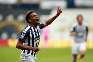 Report: West Ham accept £12m bid for forward, exit on the cards